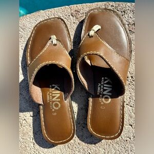 Kino Men’s Sandals in brown, size 9. Very gently worn.